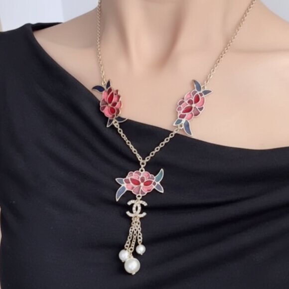 Chanel 25A Enamel Camellia Pendant Necklace - Picture 1 of 7